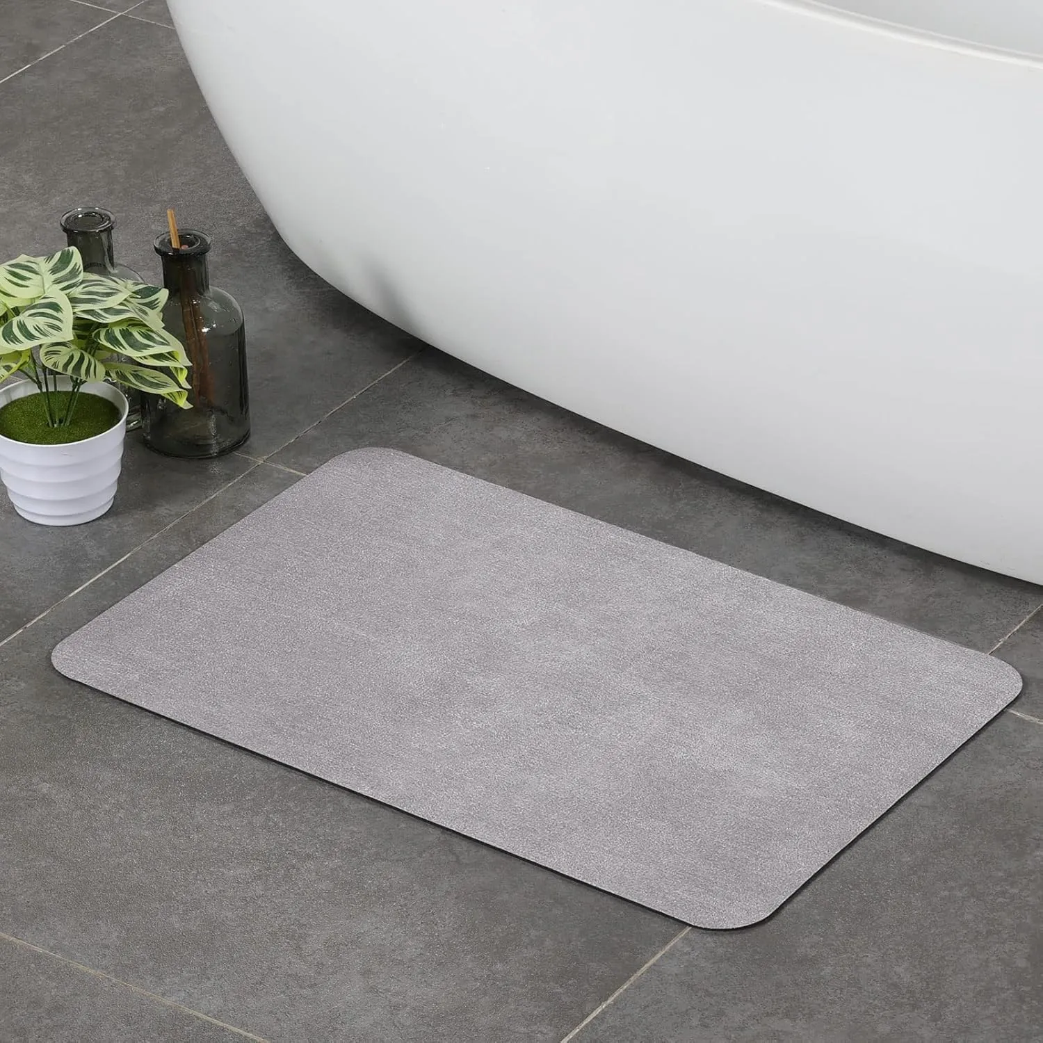 17''x29.5''Stiio Bath Mats for Bathroom, Super Absorbent Quick drying, Rubber Non Slip Thin Bathroom Rugs Fit Under Door, Easy Clean Washable Shower Mat for Bathtub, Sink, 17x29.5 in Grey