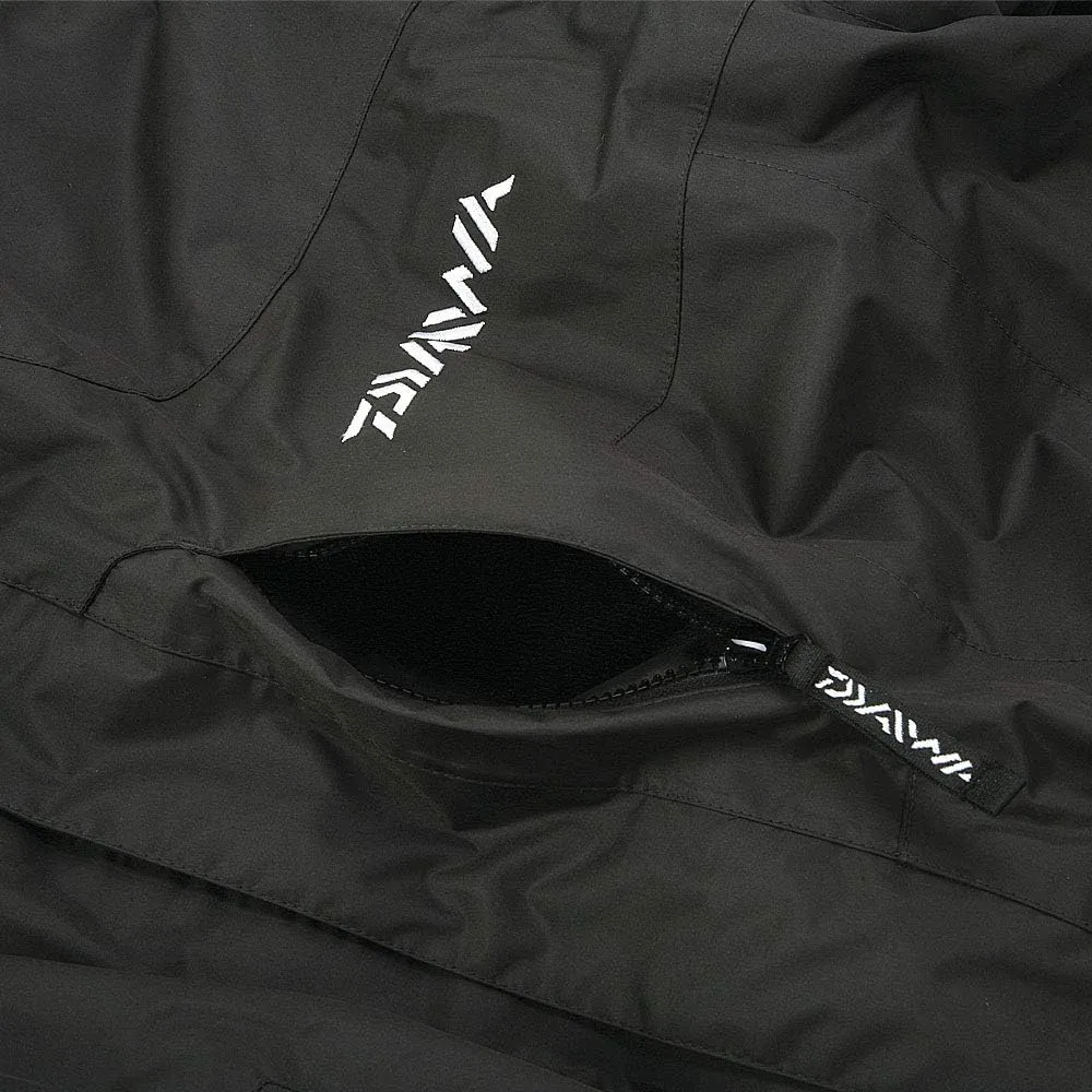 Daiwa Matchwinner Thermal Waterproof Suit Jacket And Bib Brace