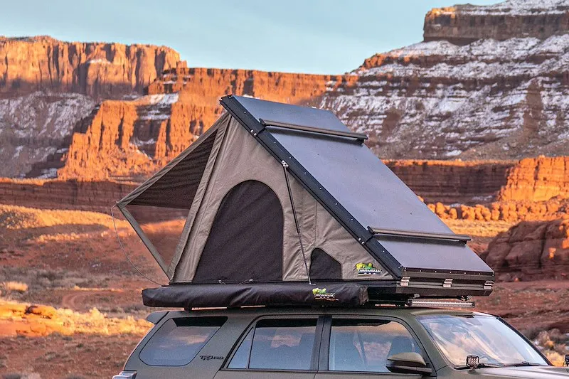 Ironman 4X4 SWIFT 1400 HARD SHELL ROOFTOP TENT