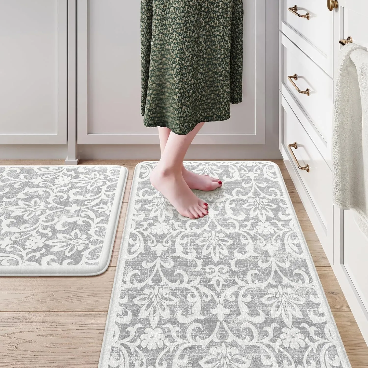 LEEVAN Kitchen Rugs Non Slip, Cushioned Kitchen Floor Mats Set of 2, Grey Anti-Fatigue Kitchen Mat Waterproof, Ergonomic Memory Foam Standing Mat for Bar, Office, Desk, Laundry