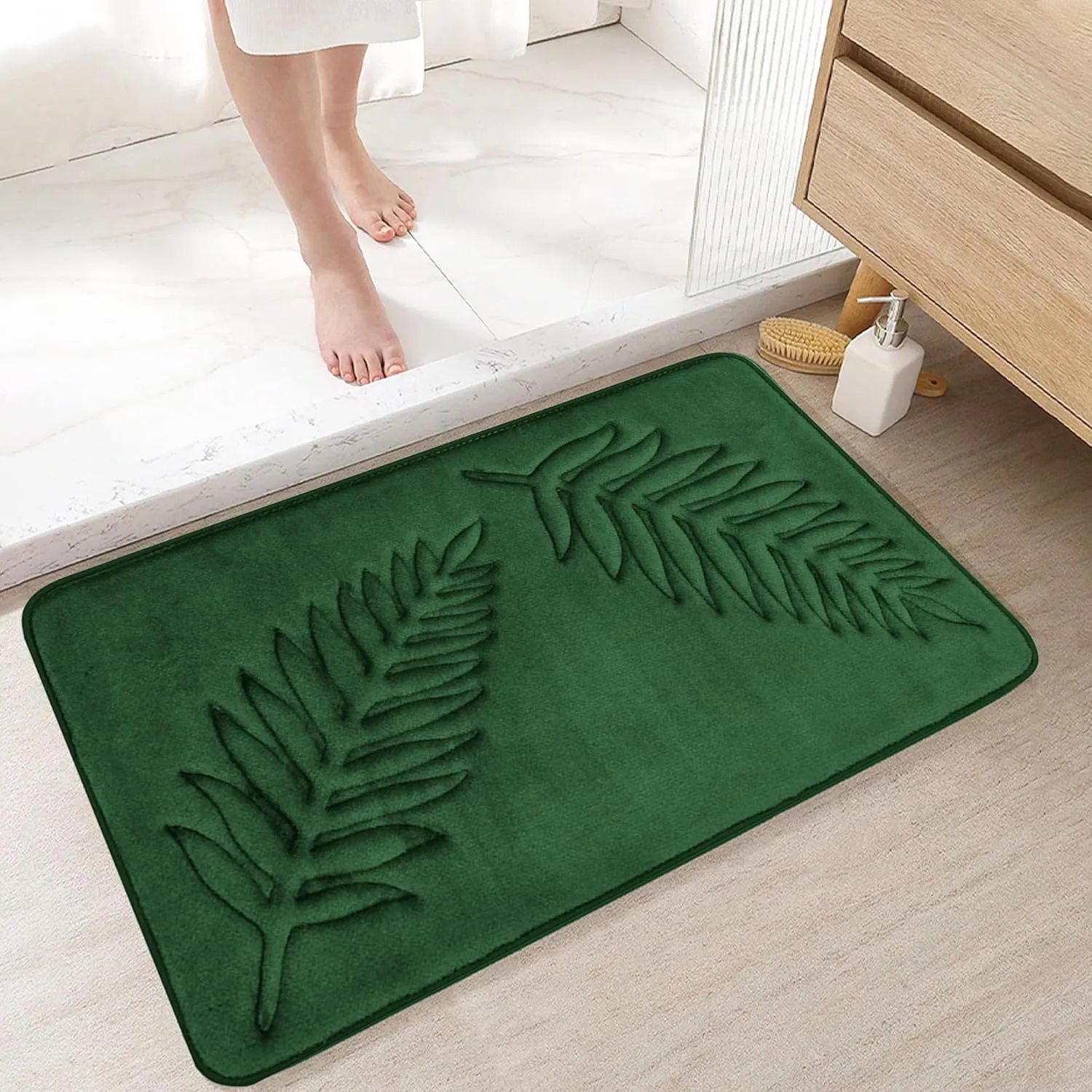Memory Foam Bath Mat – Comfortable & Soft Thick Bathroom Rug with Green Leaf Pattern – Non-Slip & Absorbent Materials – Washable & Dryer Friendly Shower Carpet – 32”x20” Upgrade-Green
