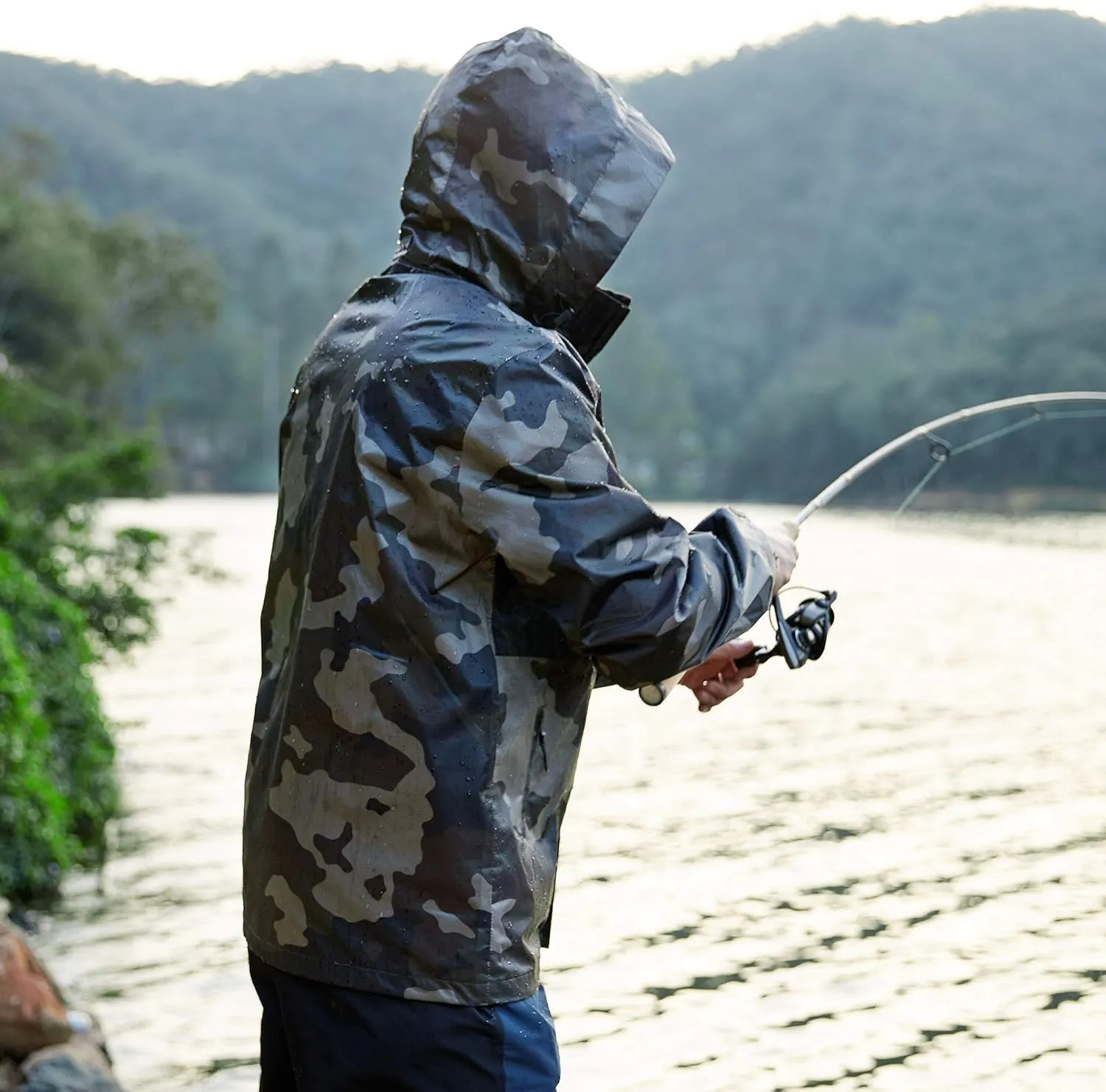 Rodeel Waterproof Fishing Rain Suit for Men (Rain gear Jacket & Trouser Suit)