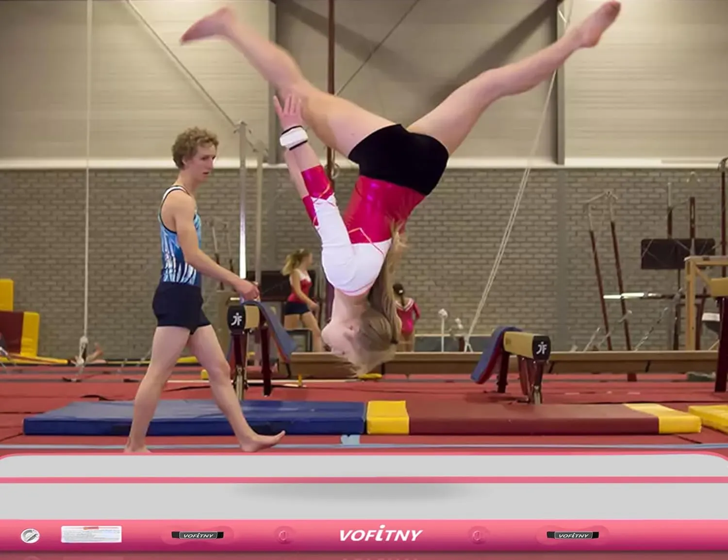 VOFiTNY All Purpose Gymnastics Mat 6.6/10/13/16/20 ft Sturdy Inflatable Tumble Track for Home/Gym